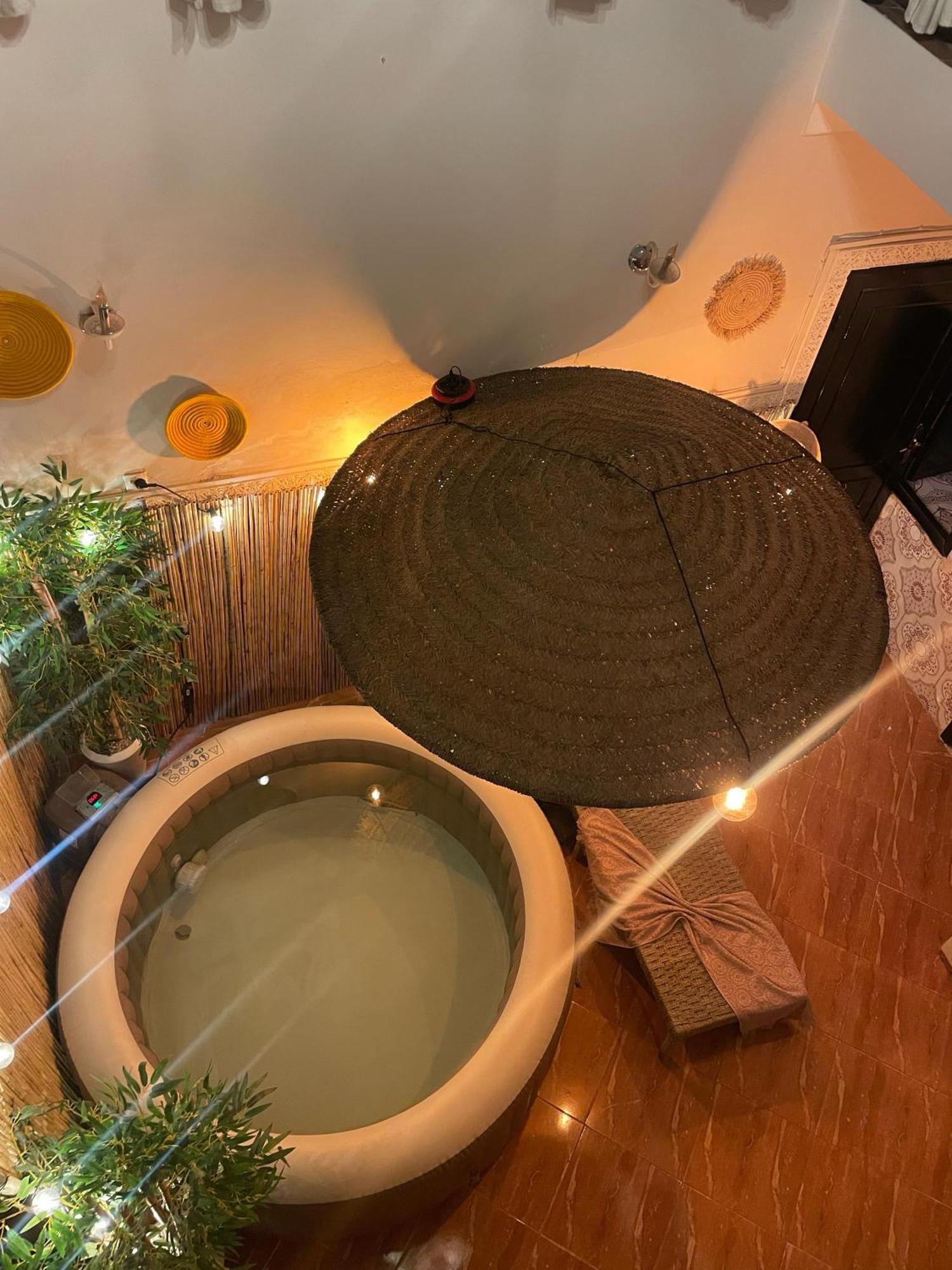 Riad Msholidays Jacuzzi Privatise Marrakech Marrákes Kültér fotó
